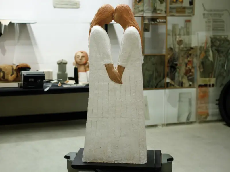 Le amiche, 2001